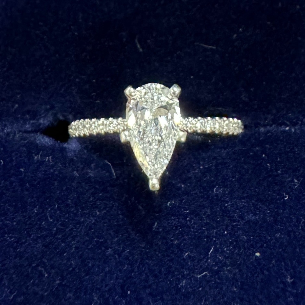 Pear shaped engagement ring